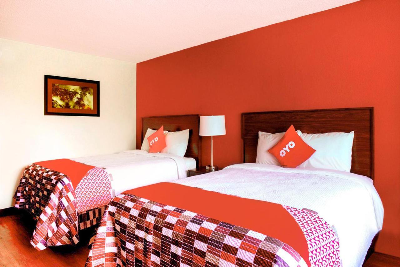 Americas Best Value Inn Moline Exteriér fotografie