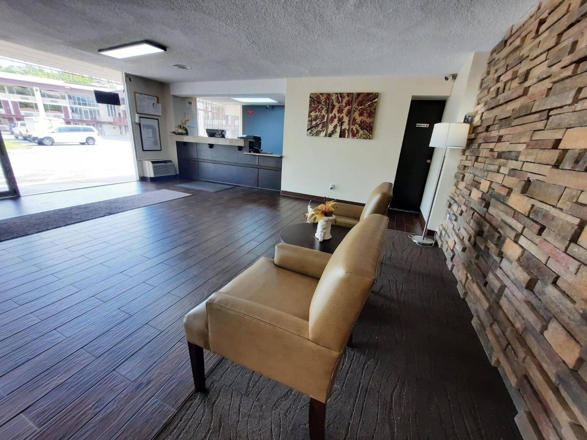 Americas Best Value Inn Moline Exteriér fotografie